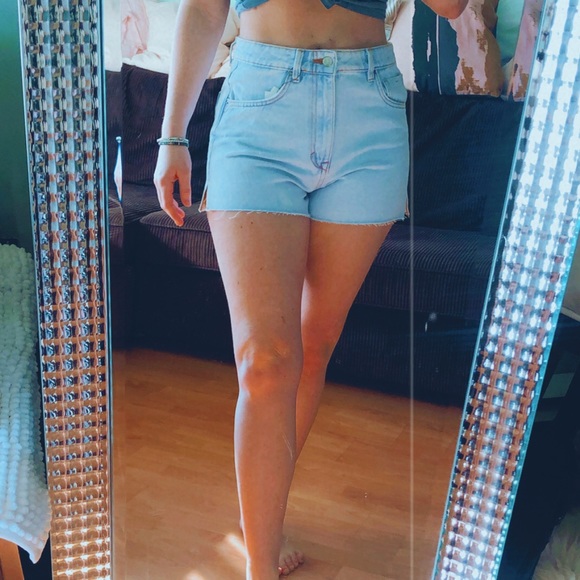 High waisted Jean shorts - Picture 3 of 8